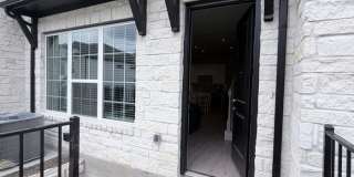 318 Ridgestem Road Gallery 1