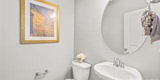 554 Amalfi Drive Gallery 16