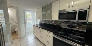 1137 NW 123rd Court Gallery 4