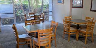 Colonnade on the Greens - 3 bedroom, 2 bath unit with 2 tandem parking. Gallery 27