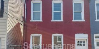 537 Woodward Street Gallery 1