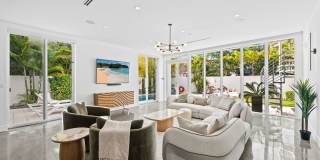 1504 Ne 6th St Gallery 43