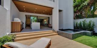 1525 NE 15TH Avenue Gallery 5