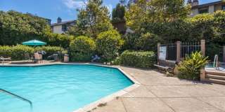 Spacious 2 Bed / 2 Bath Condo in Prime UTC/La Jolla Location! Gallery 24