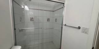 Charming 2-Bedroom Home with 2-Car Garage in Chula Vista Gallery 10