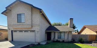 Bright 3-Bedroom Fresno Home with Spacious Backyard Gallery 1
