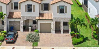 11945 SW 245th Ter Gallery 1