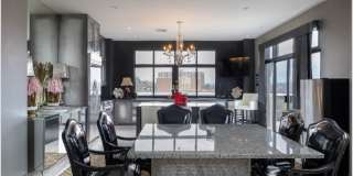 401 W Watson Street Gallery 7