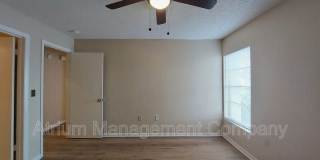 1906 Crystal Grove Dr Gallery 15