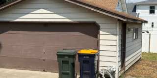 Large 3 Bedroom 1 bath, 2 car garage West Allis home Gallery 13