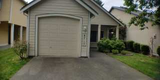 8717 WALLINGFORD LANE NE Gallery 1