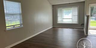 ENJOY A $500 MOVE-IN CREDIT WHEN YOU LEASE TODAY!** Gallery 11