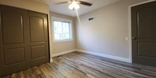 449 W Jefferson Gallery 22
