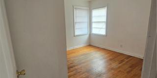 206 Seventh Street Gallery 25