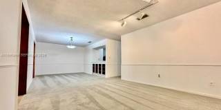 2816 SW 14TH DR Gallery 5