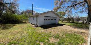 Renovated 2 Bedroom 1 Bath home with Another Room that could be used as a 3rd Bedroom! Gallery 10