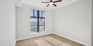 4550 Cherry Creek Gallery 33