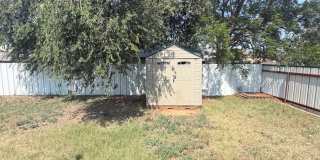 1020 N. Oak Gallery 9