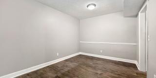 Pines at Lawrenceville Gallery 41