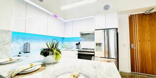 HWH Luxury Living Gallery 1