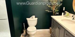 Nokomis Area Single Family Home, Very Clean, Dishwasher, 1 Car Garage, Available September Gallery 4