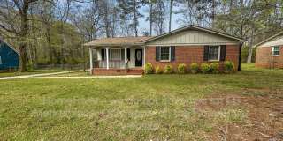 411 Leola Dr Gallery 1