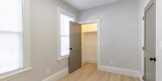 628 East 6th St. Gallery 5