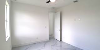 1523 Northeast 19th Avenue Gallery 24