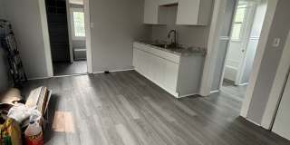 2bd Single Cash Pay/Section 8 Gallery 4
