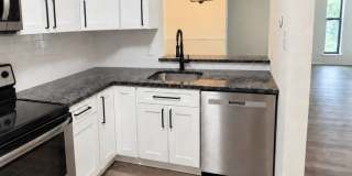 Renovated 2BR Condo in Maple Shade Gallery 1