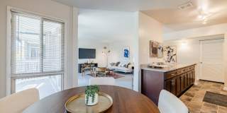 The Hanover Apartments Gallery 23
