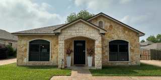 221 Gurley Lane Gallery 1