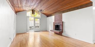 6780 SW Canyon Terr Gallery 1