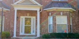 Luxury Condo for Rent Gallery 1