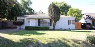 Charming 3-bedroom 1 bathroom home Gallery 1