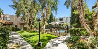 "Coming Soon" Awesome corner 2 Bedroom 2 Bath Townhome with large private patio (AC/Pool/Gated Parking,EV Chargers) Gallery 2