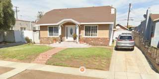 1320 Elm Street Gallery 1