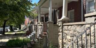 2216 Whittier Avenue - 1 Gallery 3