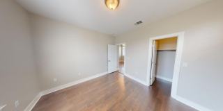 Gorgeous Condo in Edgewick - Minutes from Soco! Gallery 18
