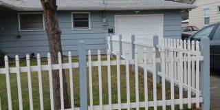 Nice home with big backyard Gallery 19