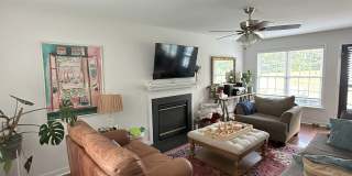 313 Lake Crest Ct Gallery 1