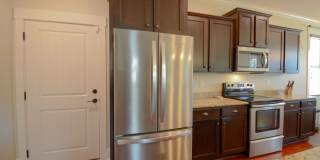 Cozy 3 Bedroom, 2 Bath, Fenced in Backyard in the Neighborhoods of Holly Ridge Gallery 10
