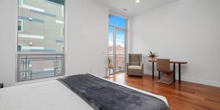 128 S Aberdeen Street Gallery 17