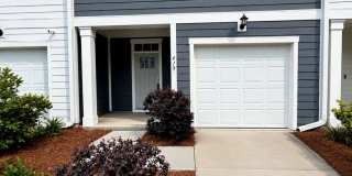 Beautiful 3 Bed / 2.5 Bath Townhome in Foxbank Plantation Gallery 1