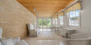 2922 Sunnyside Avenue Gallery 17