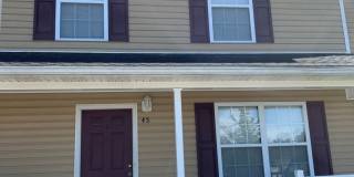 3 Bedroom 2.5 Bath Townhouse Gallery 1