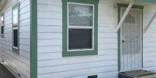 713 1/2 Lincoln Ave Gallery 1
