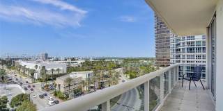 9595 Collins Ave Gallery 21