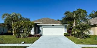 2461 Stratford Pointe Drive Gallery 1