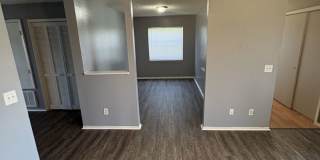 Large 2 bedroom 2 bath Condo Gallery 8